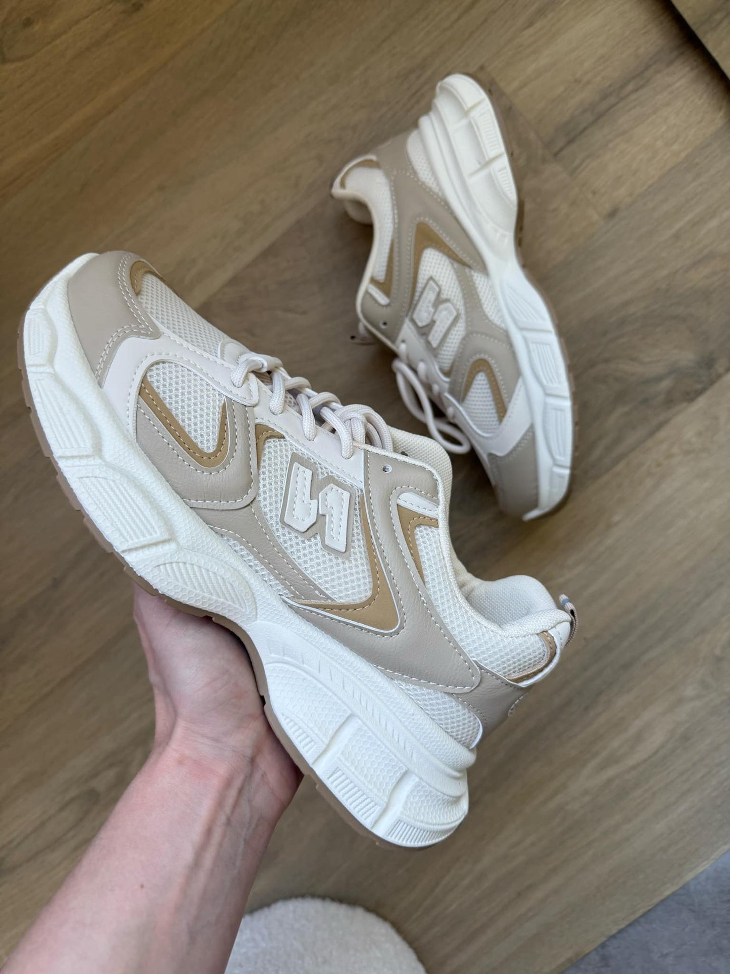 Sneaker Elva beige- wit