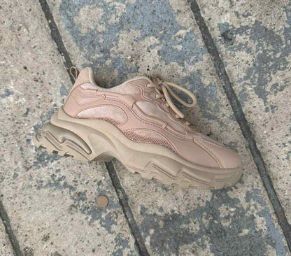 Sneaker Maud – Beige PU Leather Sneakers for Everyday Style