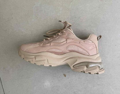 Sneaker Maud – Beige PU Leather Sneakers for Everyday Style