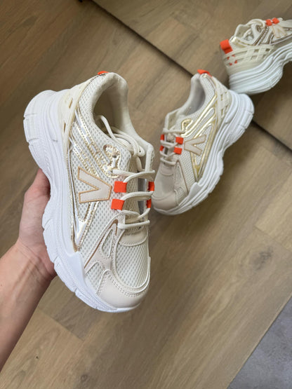 Sneakers Mirelle – Beige & Orange PU Leather Fashion Sneakers