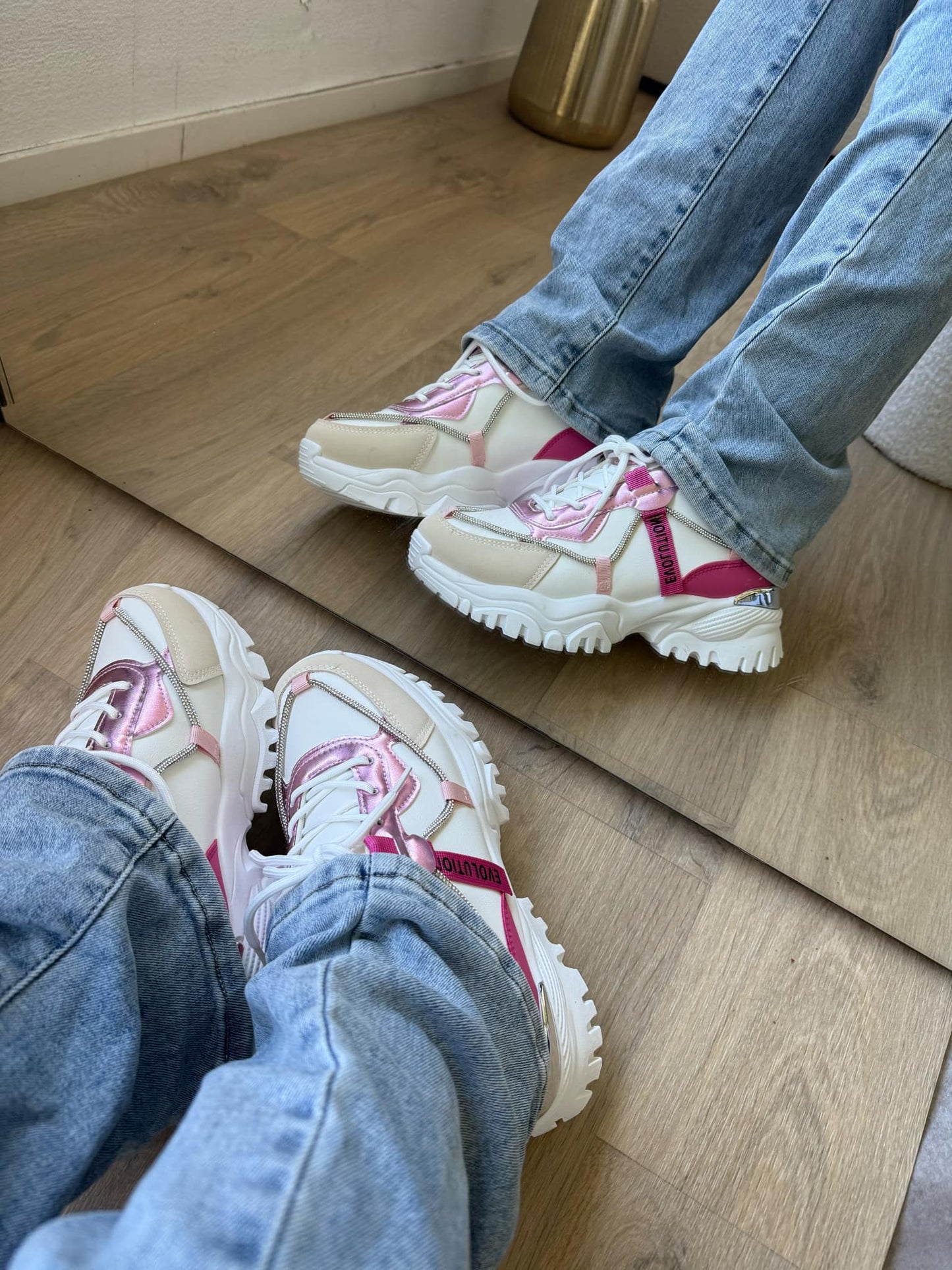 Sneaker Nyna Pink – Girls’ Sneakers in Pink, White & Beige | PU Leather