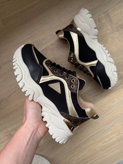 Sneaker Ilvy – Black, Gold & Beige PU Leather Sneakers for Women