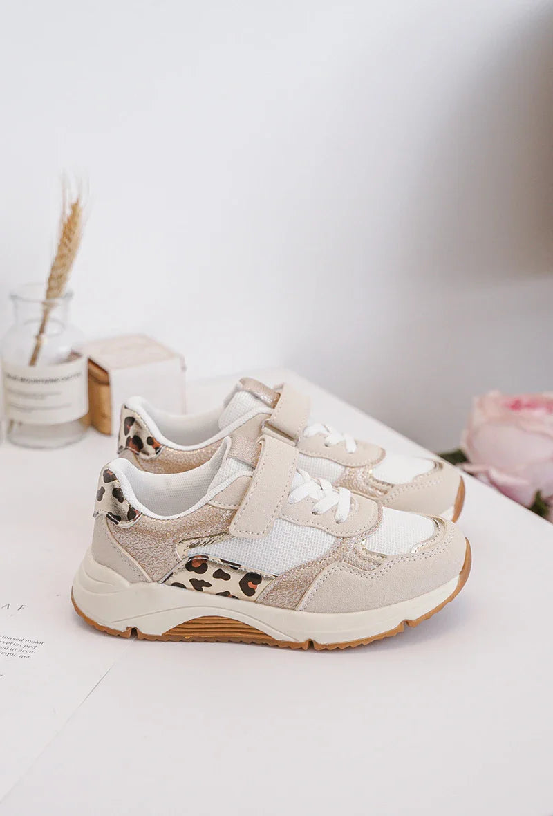 Kids Sneakers Zoë Beige – Gold Accent PU Leather Shoes with Leopard Print