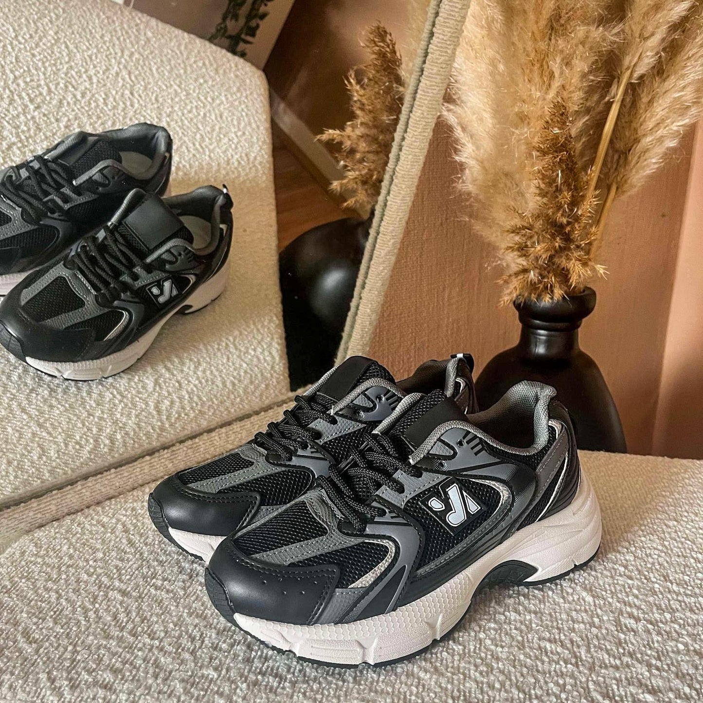 Sneakers Elara zwart